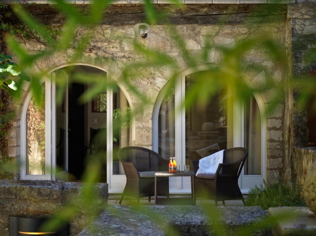 Le Prieure Otel Villeneuve-lès-Avignon Dış mekan fotoğraf